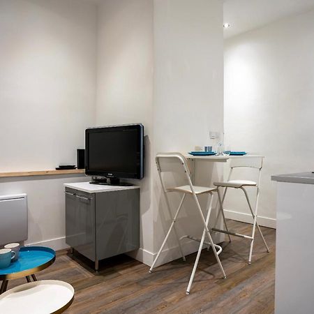 Aixsuites - Hyper Centre Cosy 26M2 - 1 Double Bed - 1 Sofa Aix-en-Provence Exterior photo