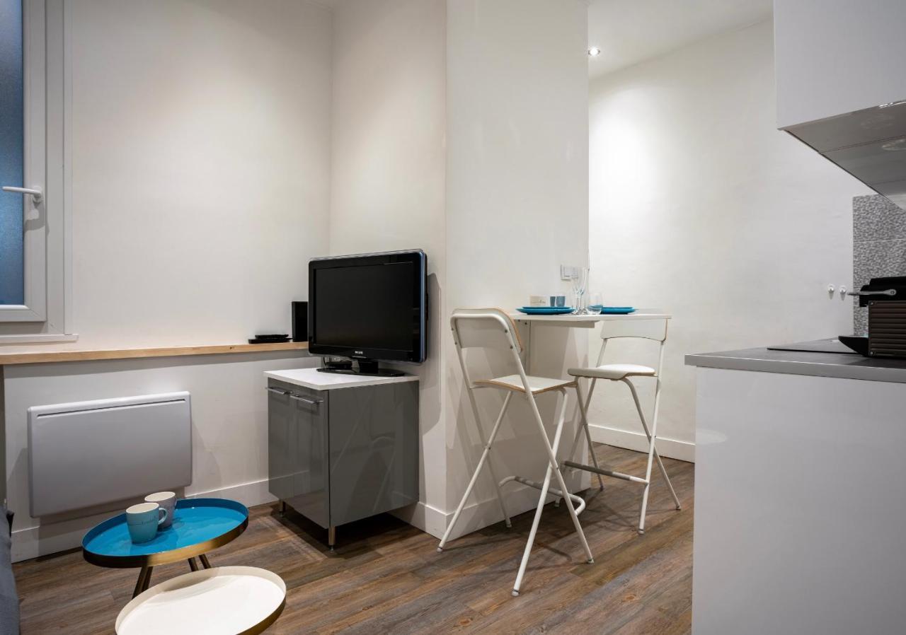 Aixsuites - Hyper Centre Cosy 26M2 - 1 Double Bed - 1 Sofa Aix-en-Provence Exterior photo